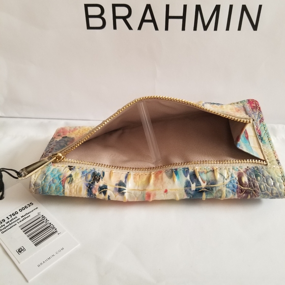 NWT Brahmin Superbloom Melbourne Ady Wallet - Picture 10 of 12